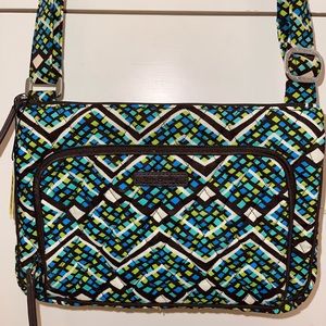 BRAND NEW Vera Bradley Hipster Bag, adorable Rain Forest pattern, NEVER USED.